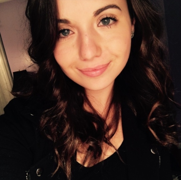 Meet your Posher, Shakayla - Picture 1 of 1